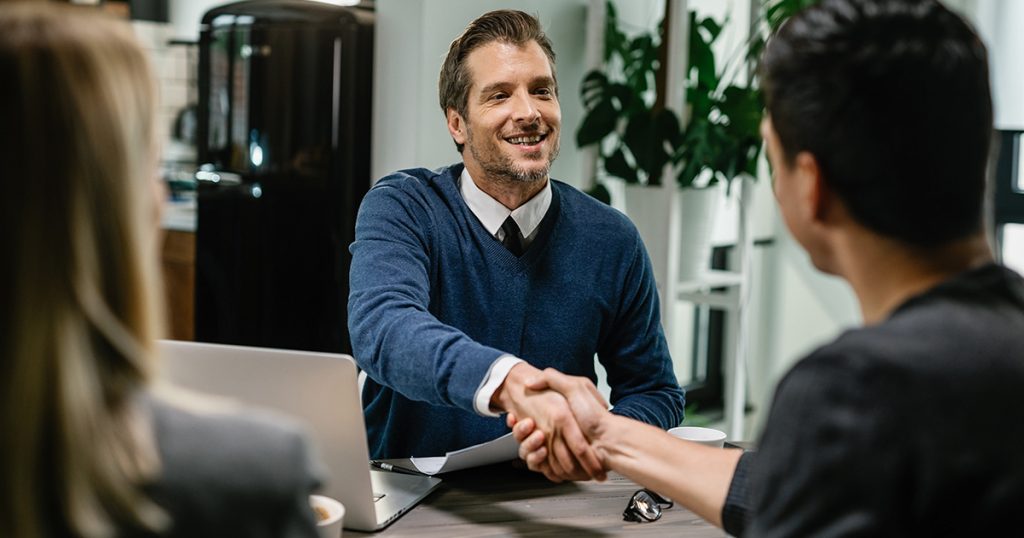 Seguro de responsabilidade profissional: o que é e por que é fundamental para sua empresa